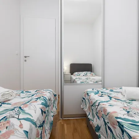 Samed Apartment *